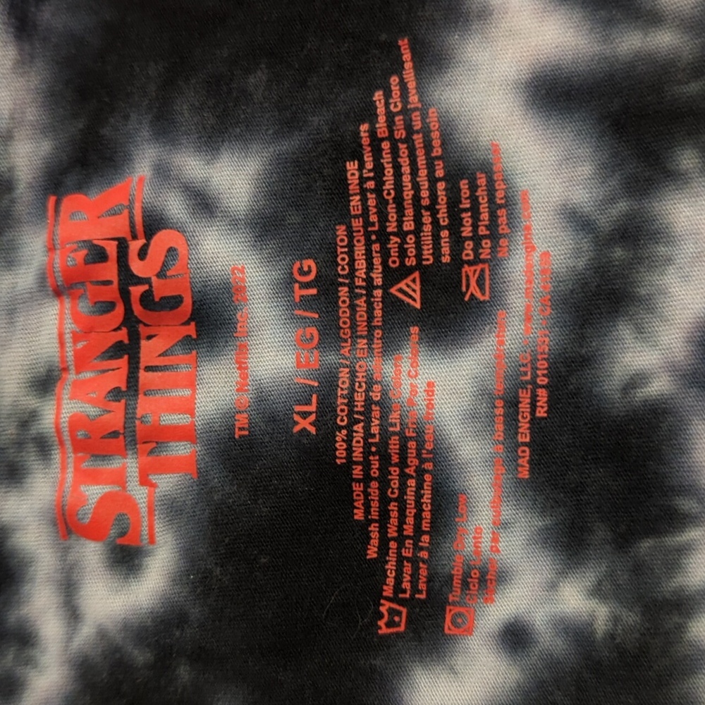 Stranger Things Black Tie Dye Tank Top Men's XL Netflix - Picture 6 of 9